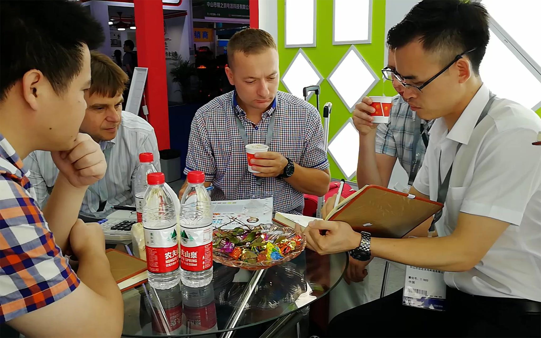 Ruiqi at international trade exhibition